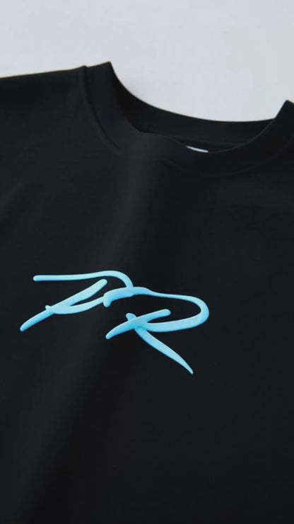 Divine Essence Boxy Puff Print T-Shirt “TIFFANY HAND”